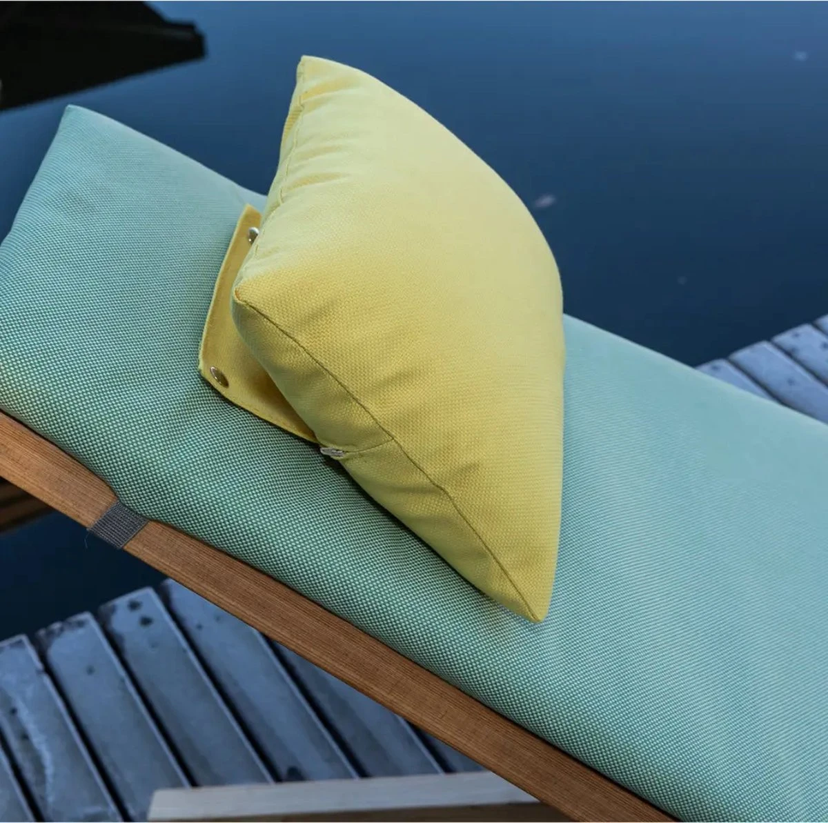 Weltevree - Woodlounger - Chaise Longue De Jardin, Chaise Longue D'extérieur, Chaise Longue Pliable - Ensemble Matras Et Coussin Moelleux - Hauteur Réglable - Bois De Mélèze Durable 6 Weltevree - Woodlounger - Chaise Longue De Jardin, Chaise Longue D'extérieur, Chaise Longue Pliable - Ensemble Matras Et Coussin Moelleux - Hauteur Réglable - Bois De Mélèze Durable – Image 6