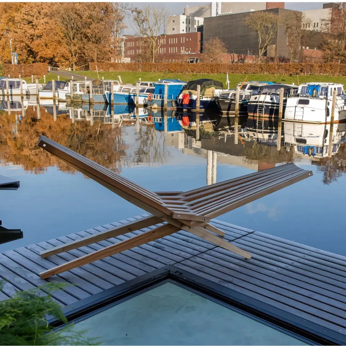 Weltevree - Woodlounger - Chaise Longue De Jardin, Chaise Longue D'extérieur, Chaise Longue Pliable - Ensemble Matras Et Coussin Moelleux - Hauteur Réglable - Bois De Mélèze Durable 5 Weltevree - Woodlounger - Chaise Longue De Jardin, Chaise Longue D'extérieur, Chaise Longue Pliable - Ensemble Matras Et Coussin Moelleux - Hauteur Réglable - Bois De Mélèze Durable – Image 5