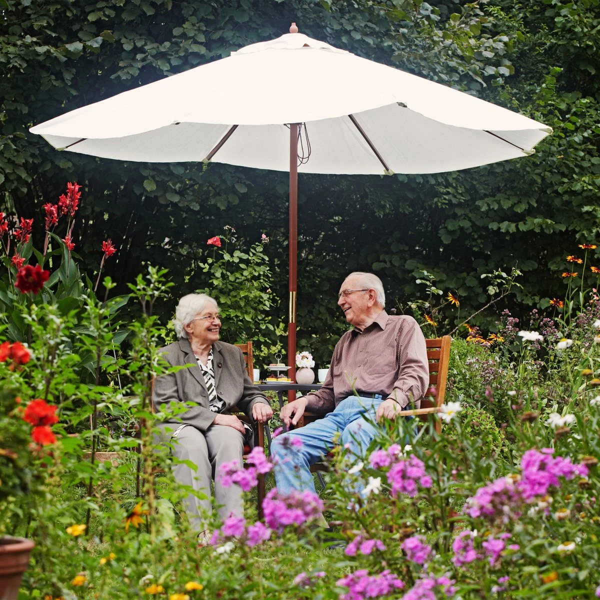 Table De Jardin Relaxdays 70 Cm Avec Trou Pour Parasol - Table D'extérieur En Métal - Table De Bistrot - Table à Manger 6 Table De Jardin Relaxdays 70 Cm Avec Trou Pour Parasol - Table D'extérieur En Métal - Table De Bistrot - Table à Manger – Image 6