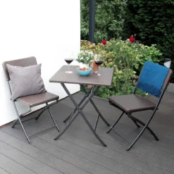 Table D'appoint En Marron - Table De Jardin Aspect Rotin (carré), Idéale Comme Table De Bistrot Pour Jardin, Terrasse Et Balcon, Table En Plastique Avec Cadre En Acier, Pliable Et Résistante Aux Intempéries 9 Table D'appoint En Marron - Table De Jardin Aspect Rotin (carré), Idéale Comme Table De Bistrot Pour Jardin, Terrasse Et Balcon, Table En Plastique Avec Cadre En Acier, Pliable Et Résistante Aux Intempéries -Jardin Meubles Magasin 1200x1200 1495