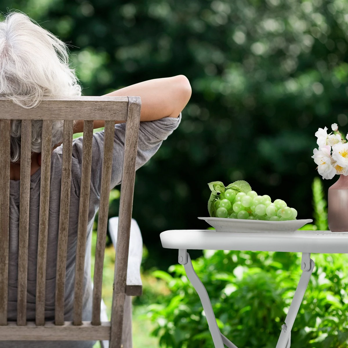 Table De Balcon Relaxdays En Métal - Table De Jardin Pliante - Table De Bistrot Blanche - Table Pliante Ronde 5 Table De Balcon Relaxdays En Métal - Table De Jardin Pliante - Table De Bistrot Blanche - Table Pliante Ronde – Image 5