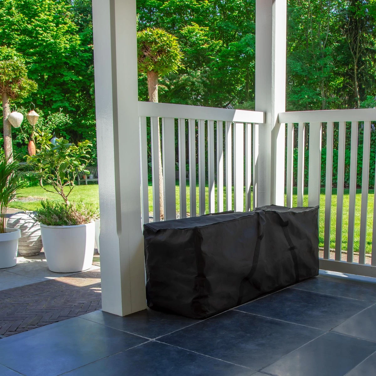 VONROC Premium Sac De Rangement Pour Chaise De Jardin/coussin De Jardin XL – 200x75x60cm – Pour 6 à 8 Coussins – Incl. Reliure Velcro 5 VONROC Premium Sac De Rangement Pour Chaise De Jardin/coussin De Jardin XL – 200x75x60cm – Pour 6 à 8 Coussins – Incl. Reliure Velcro – Image 5