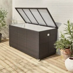 Coffre De Jardin Cassapanca Chocolat En Résine Tressée 170x82cm, Malle De Rangement -Jardin Meubles Magasin 1200x1200 2672