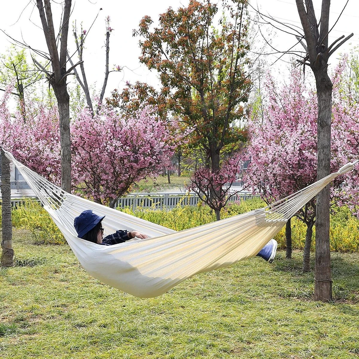 Hamac SONGMICS Pour Plusieurs Personnes 210 X 150 Cm, TÜV Rheinland, Capacité De Charge Jusqu'à 300 Kg, Pour Camping Outdoor Randonnée Jardin, Beige GDC15M 1 Hamac SONGMICS Pour Plusieurs Personnes 210 X 150 Cm, TÜV Rheinland, Capacité De Charge Jusqu'à 300 Kg, Pour Camping Outdoor Randonnée Jardin, Beige GDC15M