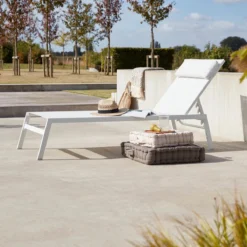 Set - Lot De 2 Bains De Soleil RIBA - 2 Chaises De Jardin - Appui-tête - Charge Jusqu'à 100 Kg - 199x61x32 Cm - Avec Coussins Intégrés - Chaises Chaises Longues Avec Sous-couche - Acier - Textilène - Wit 12 Set - Lot De 2 Bains De Soleil RIBA - 2 Chaises De Jardin - Appui-tête - Charge Jusqu'à 100 Kg - 199x61x32 Cm - Avec Coussins Intégrés - Chaises Chaises Longues Avec Sous-couche - Acier - Textilène - Wit -Jardin Meubles Magasin 1200x1200 953