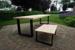 Table à Manger Industrielle Douglas Avec Base En U Noir Mat Pour Une Utilisation Intérieure Et Extérieure -Jardin Meubles Magasin 1200x796 17