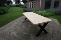 Table à Manger Industrielle Douglas 280cm Avec Structure En X Noir Mat Pour Usage Intérieur Et Extérieur -Jardin Meubles Magasin 1200x796 4