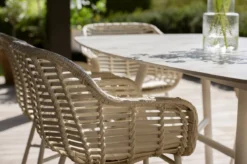 Hartman Cecilia Dining Garden Chair Accoudoirs Ivory Wicker - Set De 2 - MAINTENANT Avec Coussins D'assise Gratuits D'une Valeur De 25,00 € 24 Hartman Cecilia Dining Garden Chair Accoudoirs Ivory Wicker - Set De 2 - MAINTENANT Avec Coussins D'assise Gratuits D'une Valeur De 25,00 € -Jardin Meubles Magasin 1200x799 14