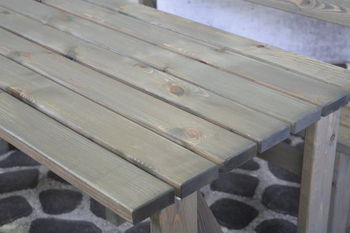 Set Pique-Nique Tyrol Avec Dossiers Table Entrée Ouverte + 2 Canapés 150cm Bois Certifié FSC® 4 Personnes Gris Wash 9 Set Pique-Nique Tyrol Avec Dossiers Table Entrée Ouverte + 2 Canapés 150cm Bois Certifié FSC® 4 Personnes Gris Wash – Image 9