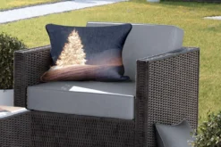 Coussins D'extérieur - Jardin - Un Sapin De Noël Illuminé La Nuit - 60x40 Cm -Jardin Meubles Magasin 1200x800 183