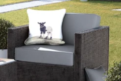 Sierkussen Imprimerie Animalière Pour L'extérieur - Imprimé Animal De Chèvre - 45x45 Cm - Coussin De Jardin Carré Résistant Aux Intempéries / Coussin De Mobilier De Jardin En Polyester -Jardin Meubles Magasin 1200x800 283