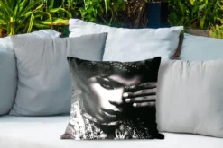 Coussin D'extérieur - Femme - Bijoux - Zwart - Wit - 45x45 Cm - Résistant Aux Intempéries -Jardin Meubles Magasin 1200x800 330
