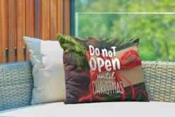 Coussins D'extérieur - Jardin - Citation Pour La Maison à Noël 'Ne Pas Ouvrir Avant Noël' Sur Fond Avec Un Cadeau - 60x40 Cm 7 Coussins D'extérieur - Jardin - Citation Pour La Maison à Noël 'Ne Pas Ouvrir Avant Noël' Sur Fond Avec Un Cadeau - 60x40 Cm -Jardin Meubles Magasin 1200x800 464