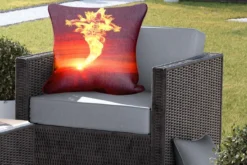 Coussins D'extérieur - Jardin - Une Grande Flamme En Forme De Phénix - 60x60 Cm -Jardin Meubles Magasin 1200x800 550