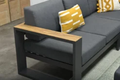 Garden Impressions Cube Ensemble De Salon Ensemble D'angle 3 Pièces Gris Foncé - Aspect Teak - Luxe - Coussins Confortables -Jardin Meubles Magasin 1200x800 697