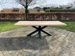 Table De Jardin / Table à Manger Industrielle Douglas 300cm Avec Base Matrix Noir Mat Pour L'intérieur Et L'extérieur