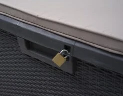 MaxxGarden Pillow Box - Santorini - Boîte De Rangement Pour Oreillers 170L - 73x50x50cm 9 MaxxGarden Pillow Box - Santorini - Boîte De Rangement Pour Oreillers 170L - 73x50x50cm -Jardin Meubles Magasin 1200x943 8