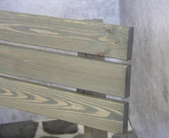 Set Pique-Nique Tyrol Avec Dossiers Table Entrée Ouverte + 2 Canapés 150cm Bois Certifié FSC® 4 Personnes Gris Wash 20 Set Pique-Nique Tyrol Avec Dossiers Table Entrée Ouverte + 2 Canapés 150cm Bois Certifié FSC® 4 Personnes Gris Wash -Jardin Meubles Magasin 1200x981 1